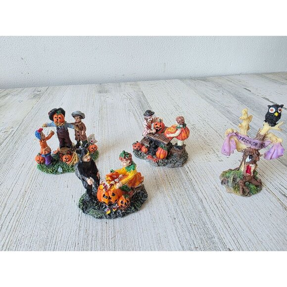 unbranded Other - Mini Halloween village people accessory pumpkin carving scarecrow trick or treat